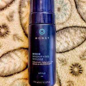 MONAT Moxie Magnifying Mousse
